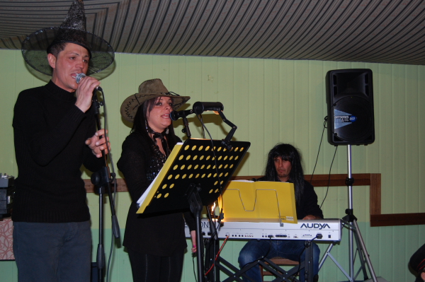Amici di Tony e Mary 0201.JPG